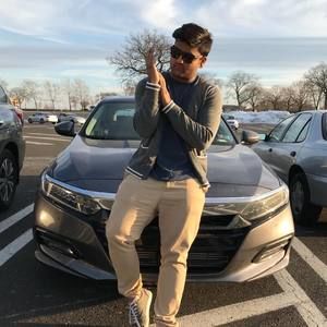 Meet your Posher, Dilan